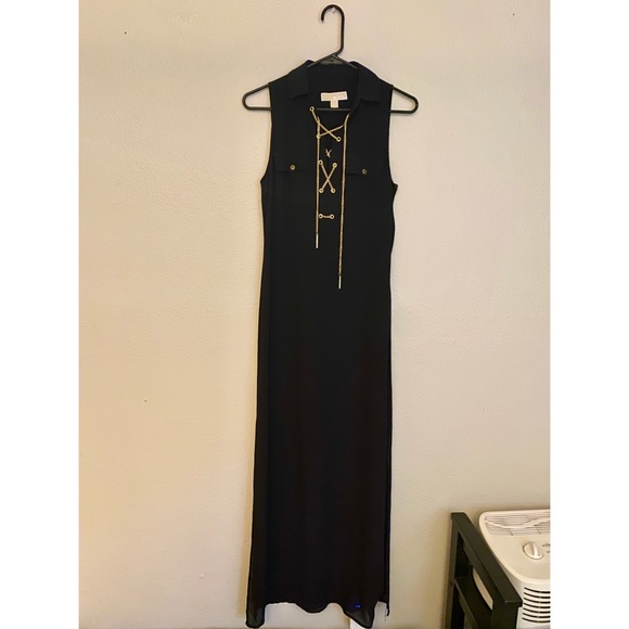 MK Chain Dress - Picture 1 of 9